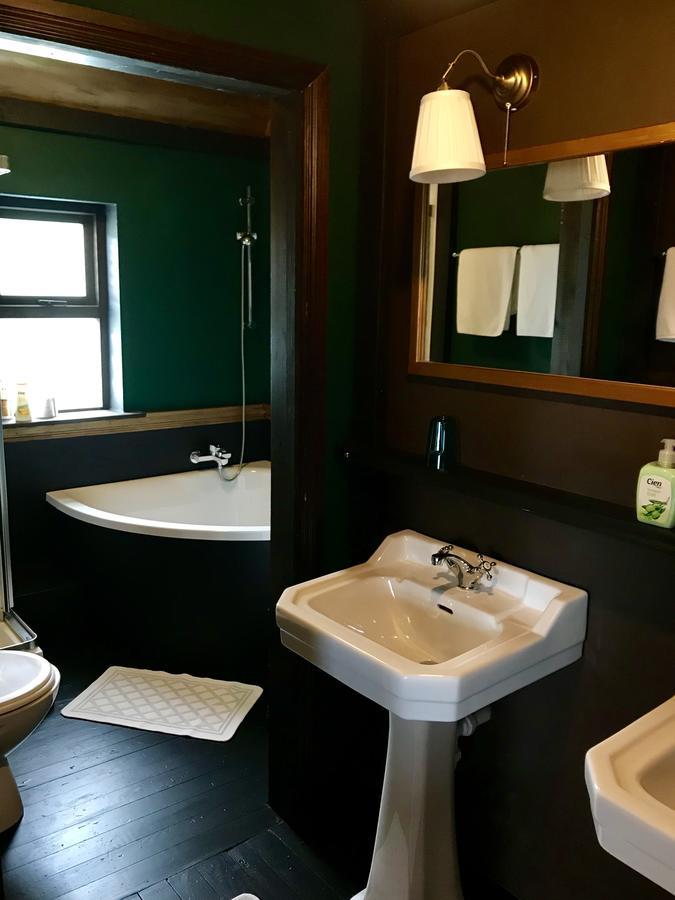 The Waters Country House Ballyvaughan Bagian luar foto